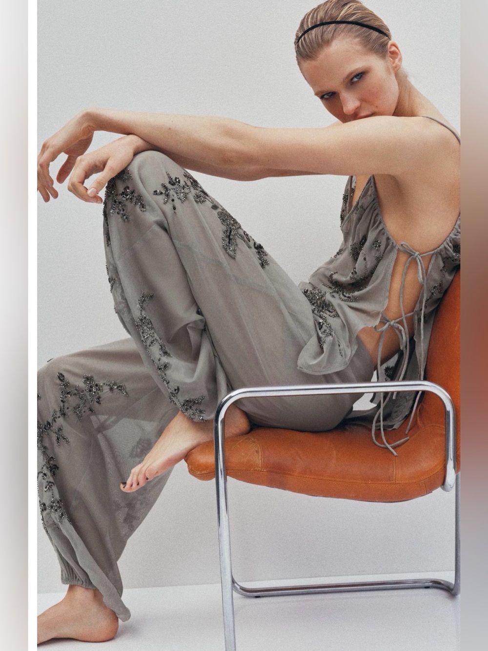 NWT Zara Embroidered Sequin Bloomer Balloon Pants in Light Gray 5063/310/811 - Picture 2 of 5